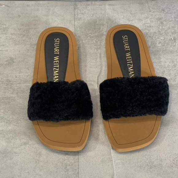 Stuart Weitzman Women's Black Cammy Faux-Fur Slide-On Flat Sandals SZ 6.5 - Picture 4 of 9
